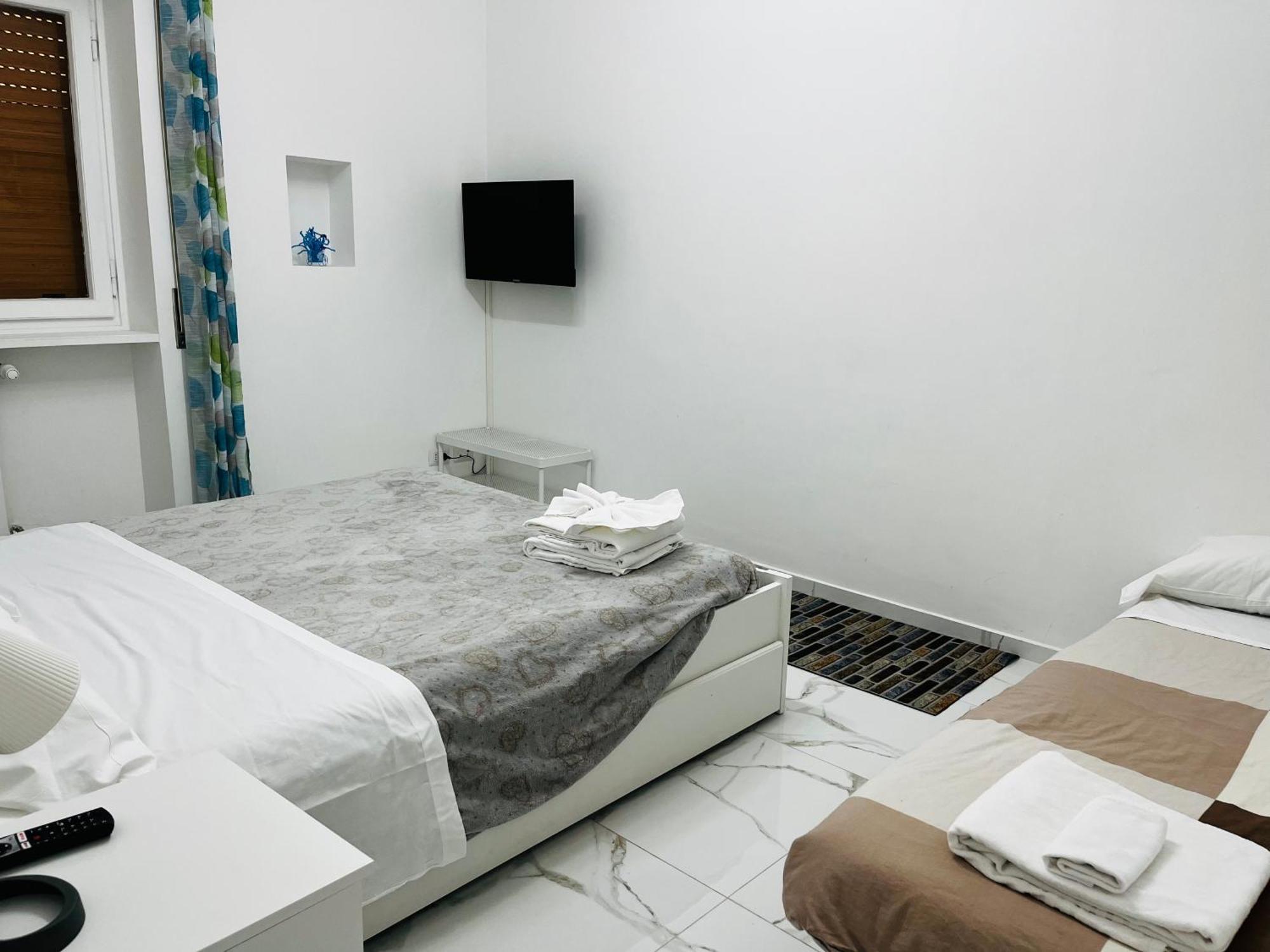 A&J San Pietro Suite โรม ภายนอก รูปภาพ